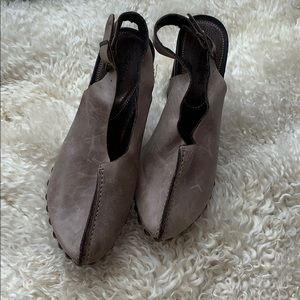 Charles David platform high heel clog